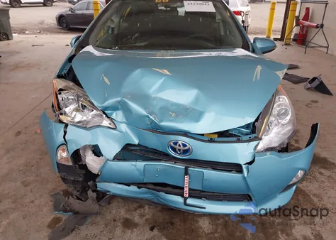 2012 Toyota Prius C Two из США, поврежденный, VIN JTDKDTB35C1018773